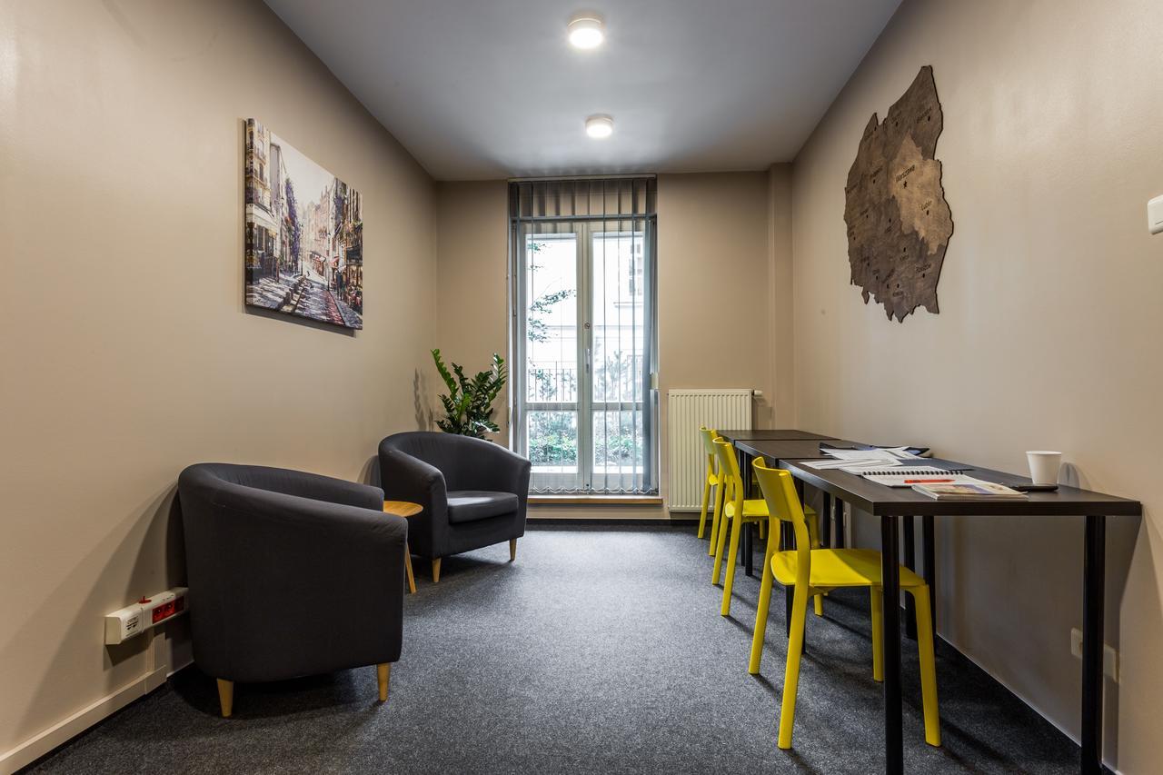 Greenwood Hostel Centrum Varşova Dış mekan fotoğraf