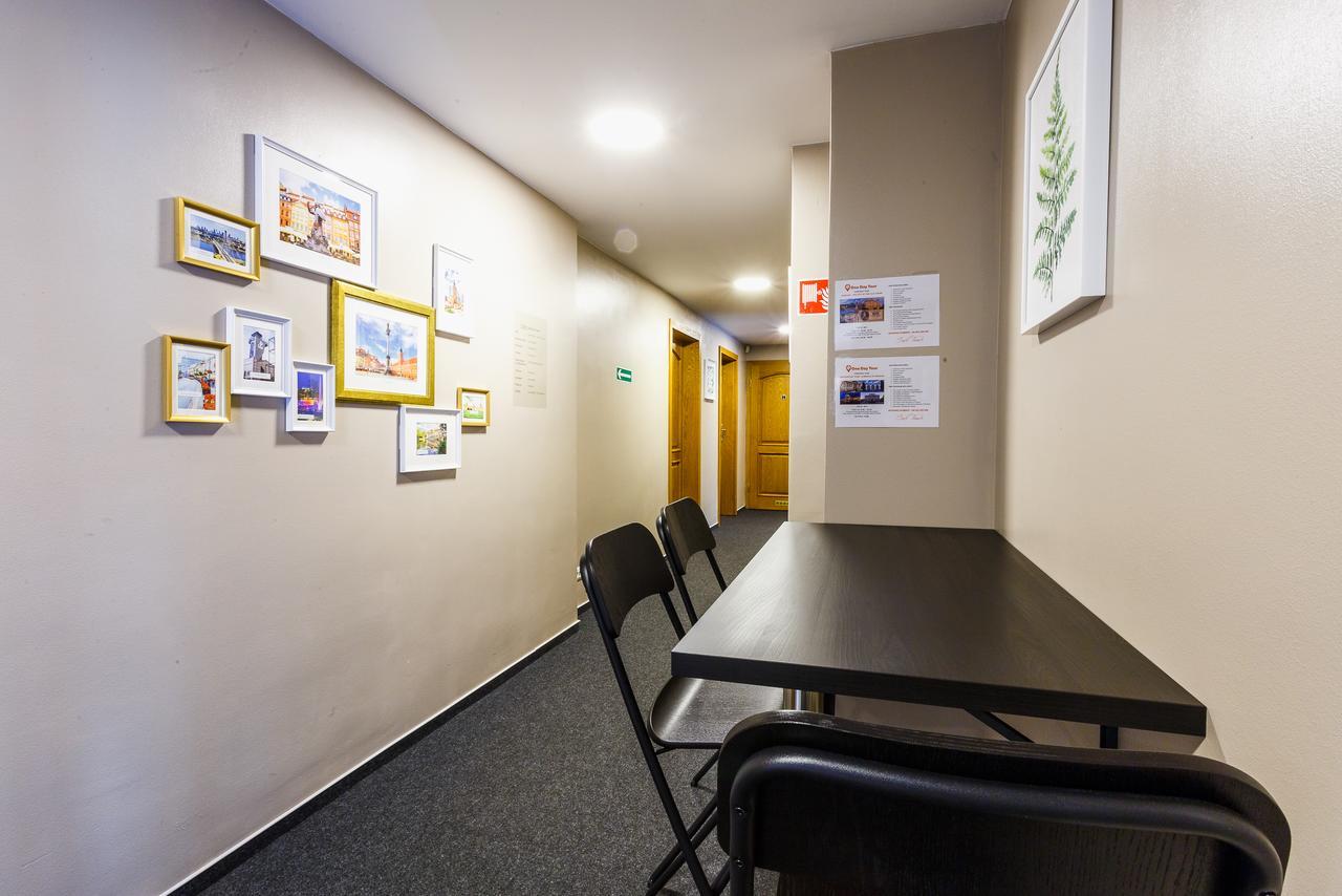 Greenwood Hostel Centrum Varşova Dış mekan fotoğraf